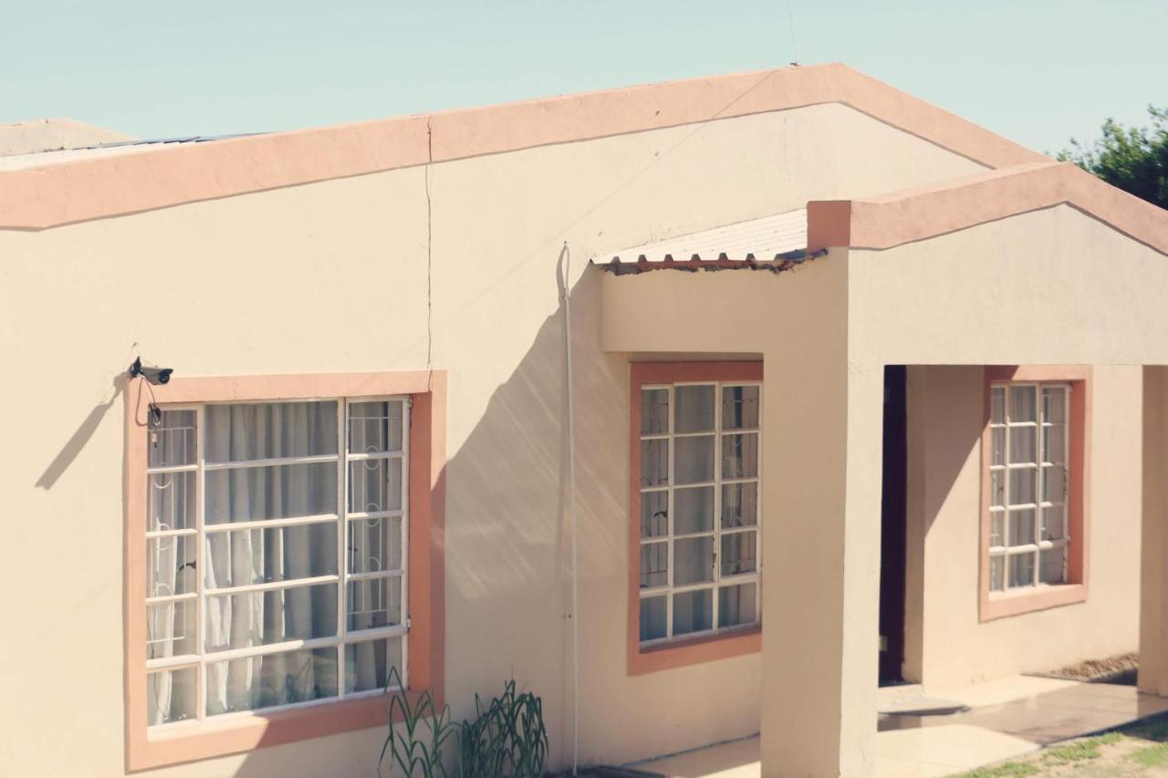Denver Echo Exec. Guest House Maseru Exterior foto